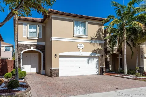 11235 NW 44th Terrace Doral FL 33178