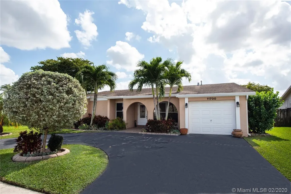 11700 NW 37th Street Sunrise FL 33323