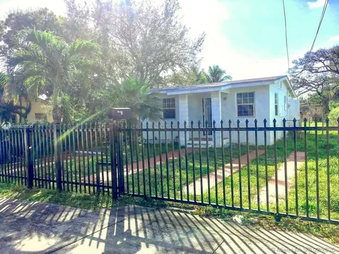 3062 NW 61st Street Miami FL 33142