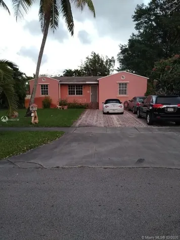 201 Minola Drive Miami Springs FL 33166