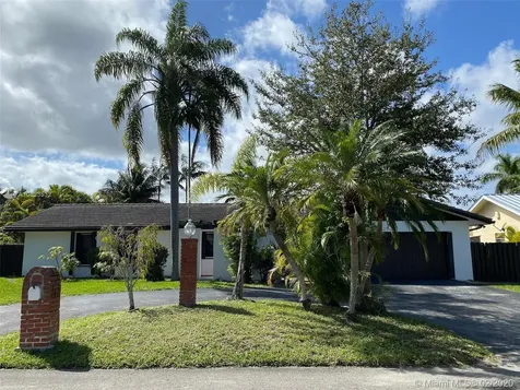 5660 SW 58th Court South Miami FL 33143