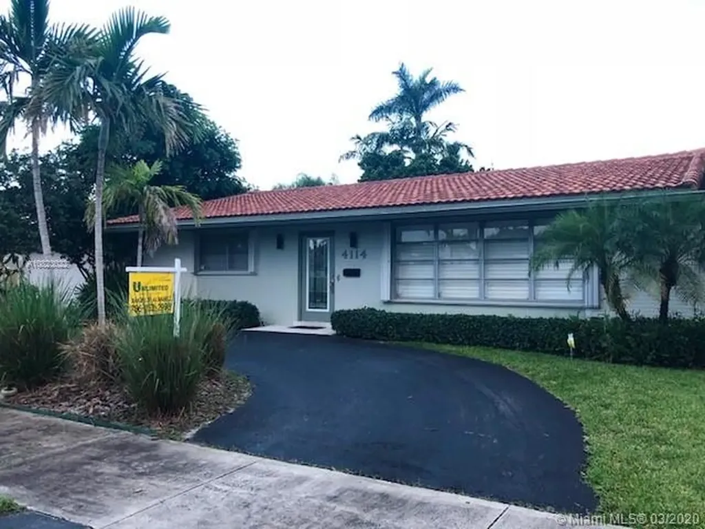 4114 Taylor Street Hollywood FL 33021