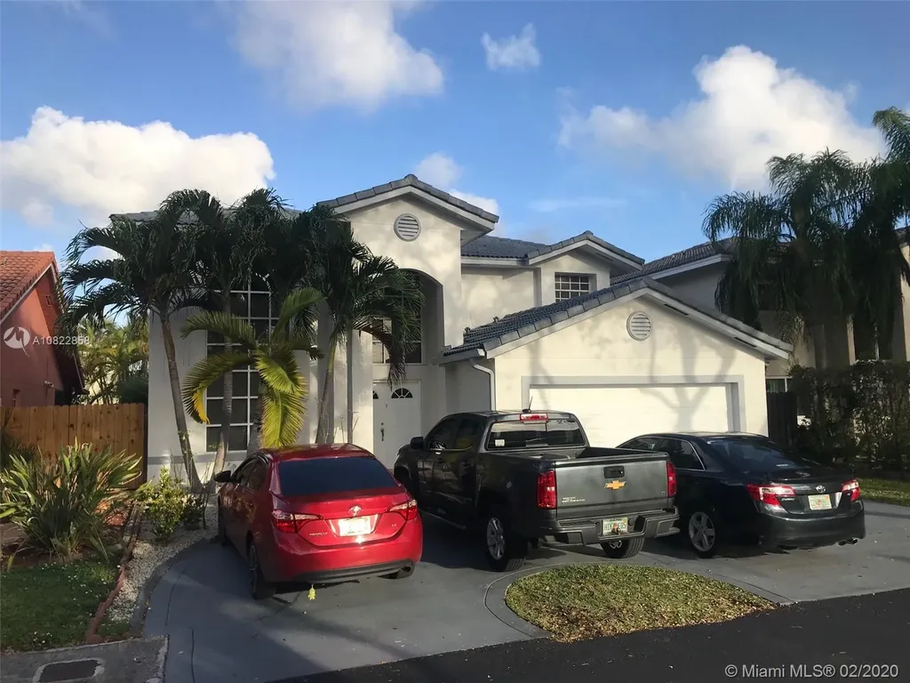 4235 SW 154th Avenue Miami FL 33185