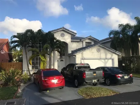 4235 SW 154th Avenue Miami FL 33185