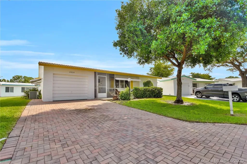 8835 NW 14th Street Plantation FL 33322