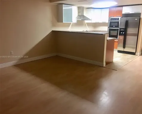 170 SE 14th Street Miami FL 33131