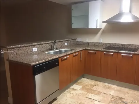 170 SE 14th Street Miami FL 33131