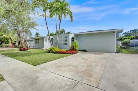 16635 SW 93rd Court Palmetto Bay FL 33157