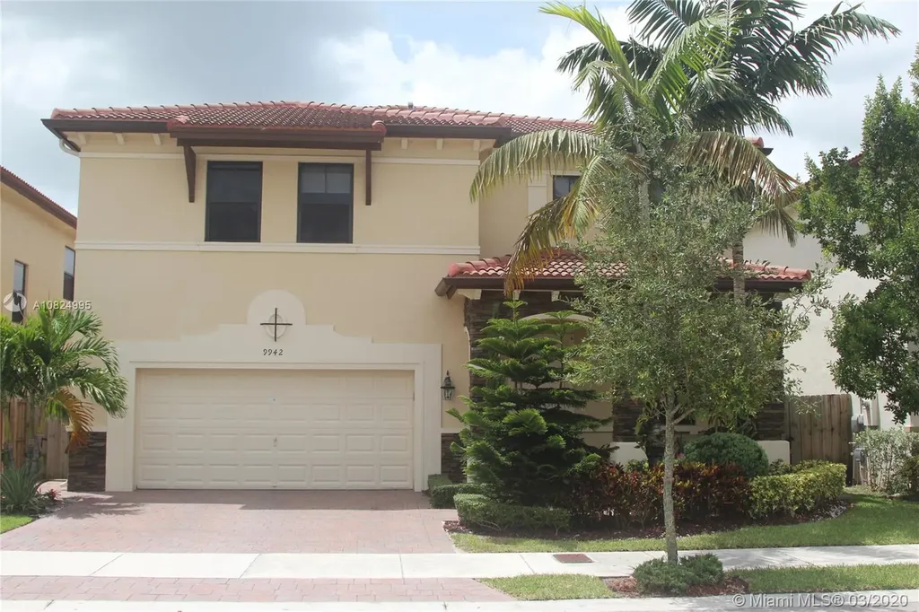 9942 NW 87th Terrace Doral FL 33178