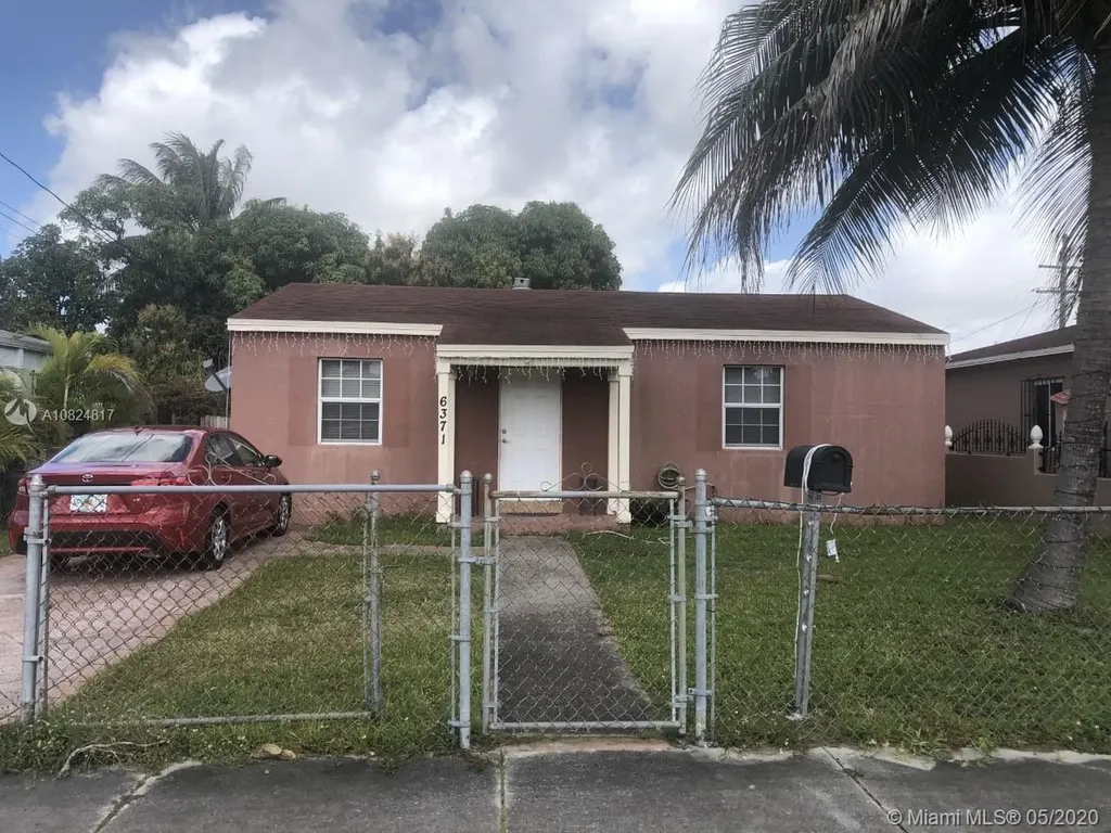 6371 SW 4th Street Miami FL 33144