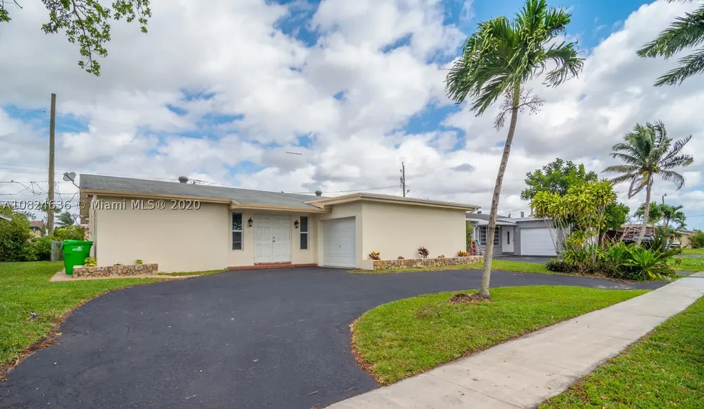 11531 NW 29th Place Sunrise FL 33323