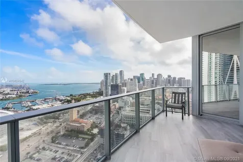 851 NE 1st Avenue Miami FL 33132