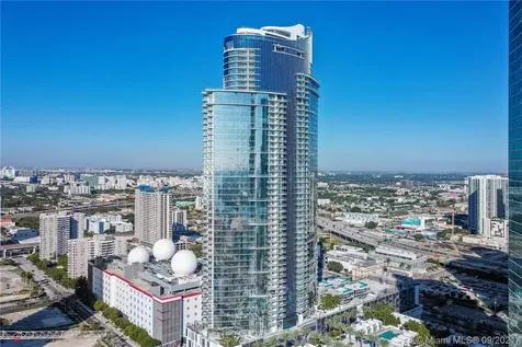 851 NE 1st Avenue Miami FL 33132