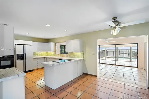 4230 NE Joes Point Road Stuart FL 34996