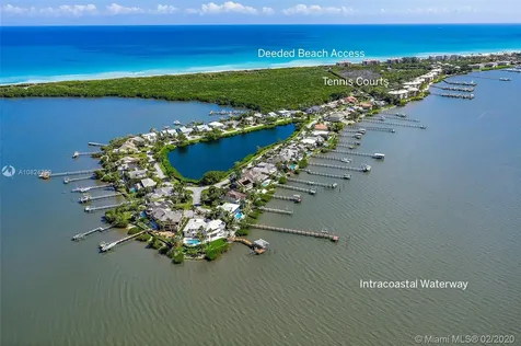 4230 NE Joes Point Road Stuart FL 34996
