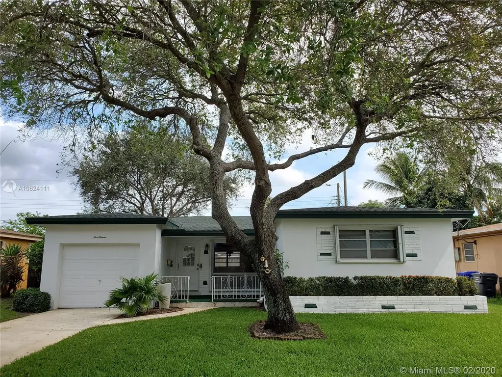 511 N 71st Terrace Hollywood FL 33024