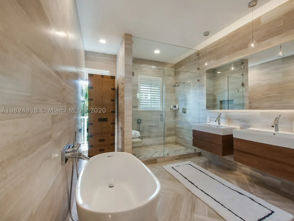 690 Allendale Road Key Biscayne FL 33149