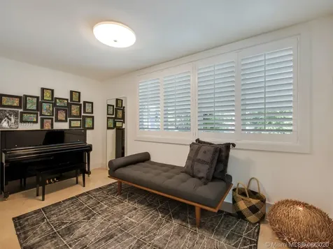 690 Allendale Road Key Biscayne FL 33149