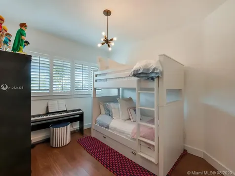 690 Allendale Road Key Biscayne FL 33149