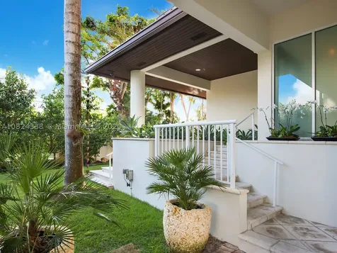 690 Allendale Road Key Biscayne FL 33149
