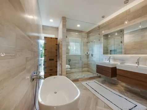 690 Allendale Road Key Biscayne FL 33149