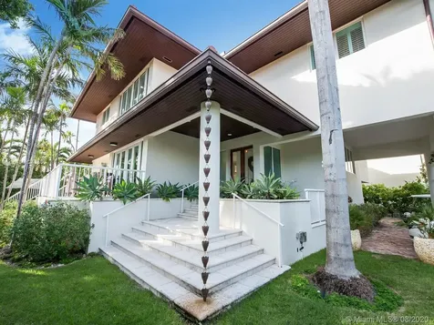 690 Allendale Road Key Biscayne FL 33149