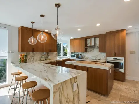 690 Allendale Road Key Biscayne FL 33149