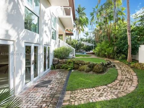 690 Allendale Road Key Biscayne FL 33149