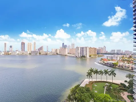 2800 Island Boulevard Aventura FL 33160