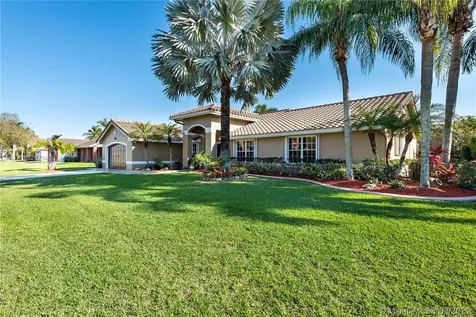 19420 NW 3rd Street Pembroke Pines FL 33029