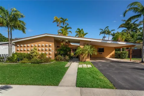 8921 SW 187th Street Cutler Bay FL 33157