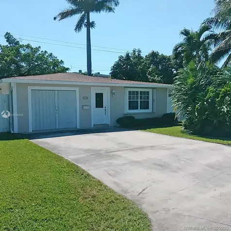 904 NE 2nd Street Hallandale Beach FL 33009