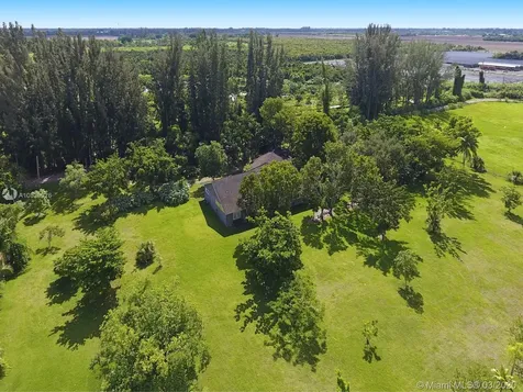 18600 SW 152nd Avenue Miami FL 33187