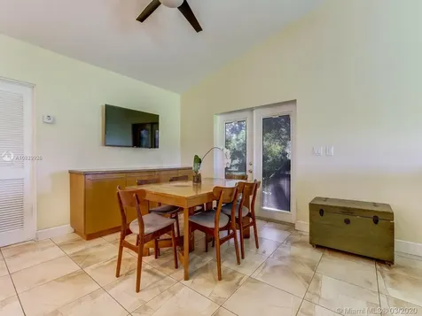 18600 SW 152nd Avenue Miami FL 33187