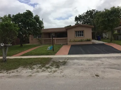3480 NW 33rd Court Lauderdale Lakes FL 33309