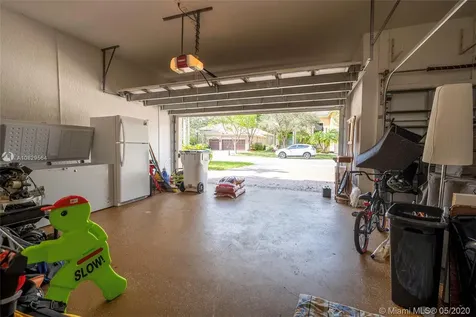6556 NW 127th Terrace Parkland FL 33076