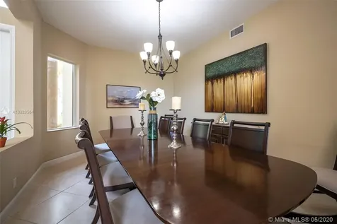 6556 NW 127th Terrace Parkland FL 33076