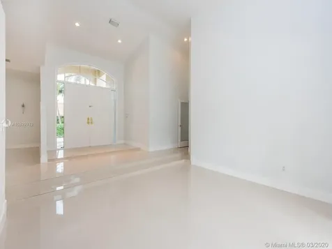 8198 SW 84th Terrace Miami FL 33143