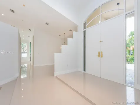 8198 SW 84th Terrace Miami FL 33143