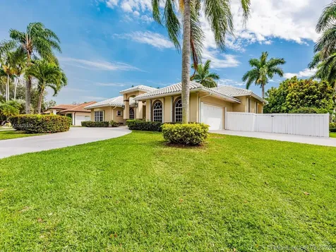 8198 SW 84th Terrace Miami FL 33143