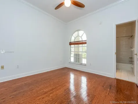 8198 SW 84th Terrace Miami FL 33143