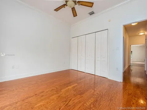 8198 SW 84th Terrace Miami FL 33143