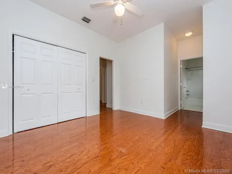 8198 SW 84th Terrace Miami FL 33143