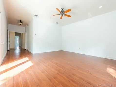 8198 SW 84th Terrace Miami FL 33143