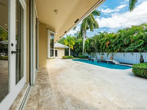 8198 SW 84th Terrace Miami FL 33143