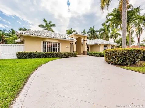 8198 SW 84th Terrace Miami FL 33143