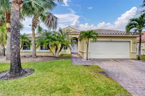 19065 SW 7th Street Pembroke Pines FL 33029