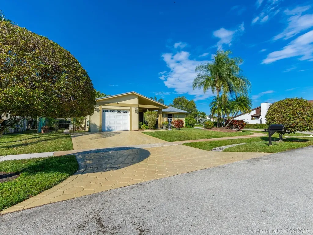 16851 Royal Poinciana Drive Weston FL 33326