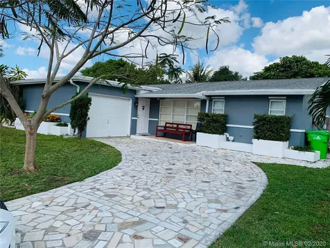9081 NW 26th Street Sunrise FL 33322