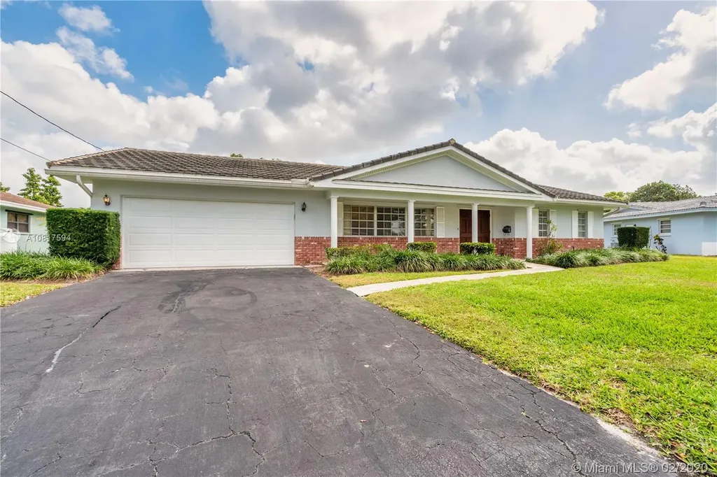 660 NW 72nd Avenue Plantation FL 33317